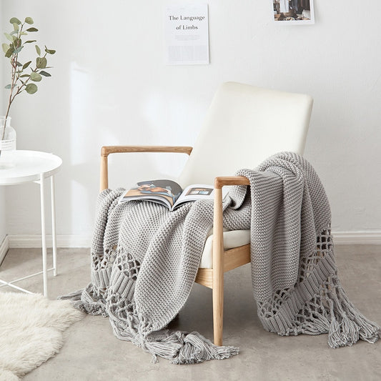 Chunky Hand-Knitted Tassel Blanket in Light Grey