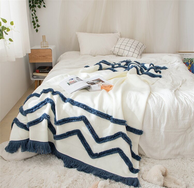 Knit Throw Blanket with Tassels